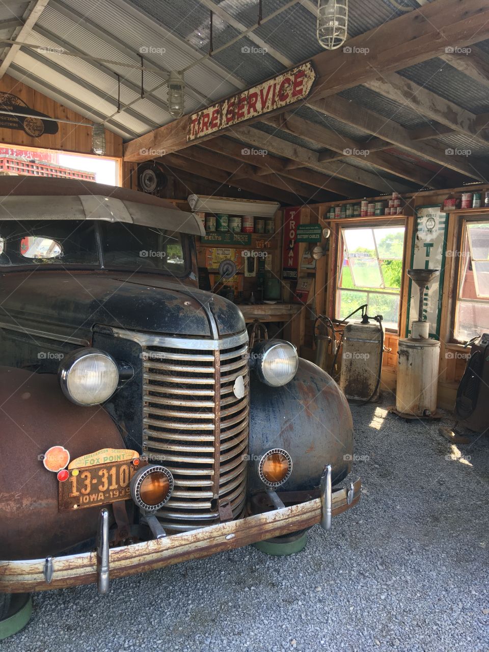 Vintage 1950s auto mechanic shop