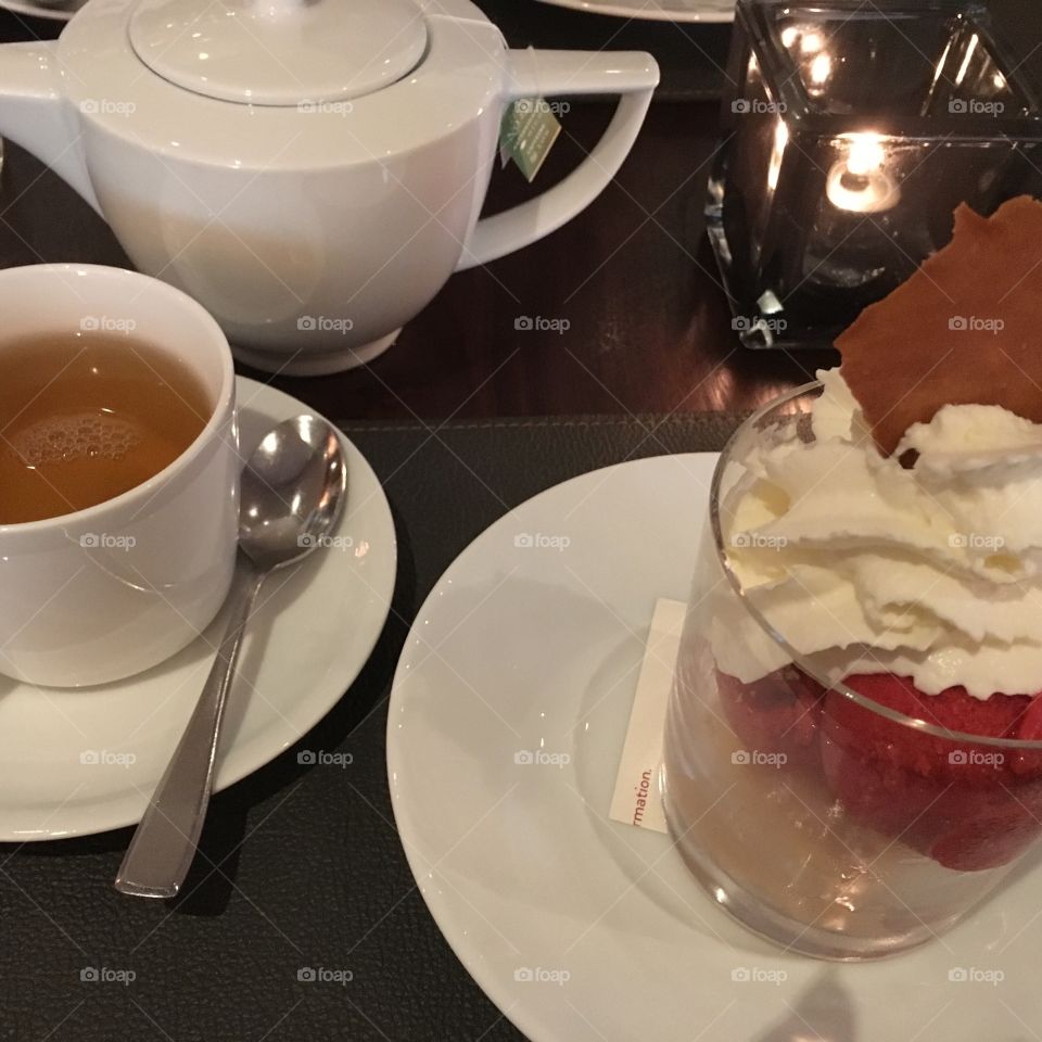 Dessert and tea