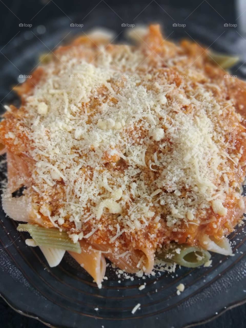 macarrão ao molho com queijo