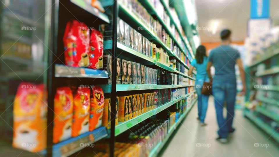 Supermercado, pessoas...