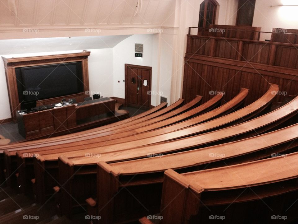 Inception lecture theatre . This is the Gustave Tuck Lecture theatre used in the film inception  
