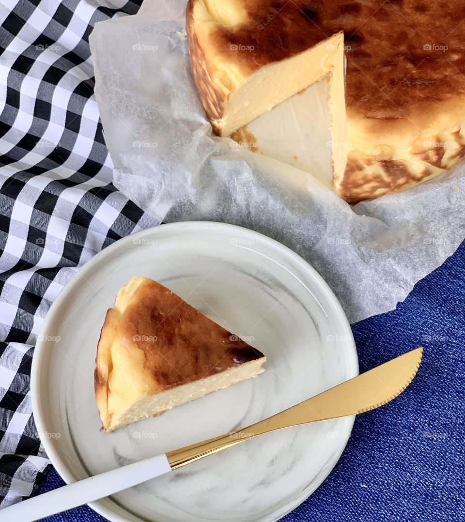 Basque burnt cheesecake with creamy and oozy insides 