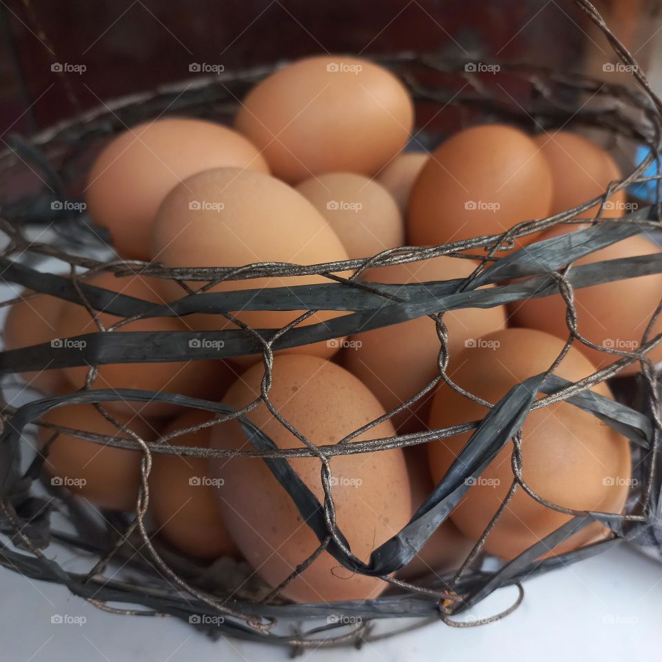 Eggs are one source of animal protein that has a delicious taste easy to digest and highly nutritious