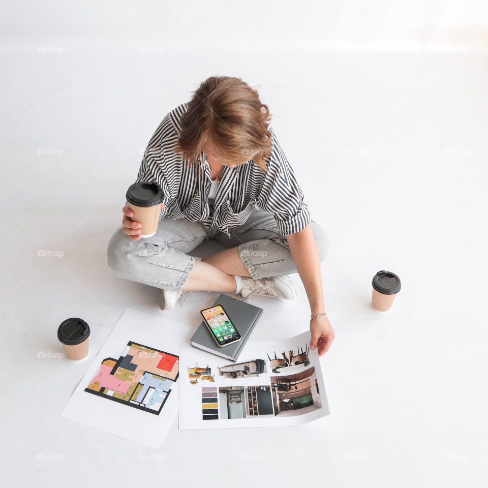 Phone in work process