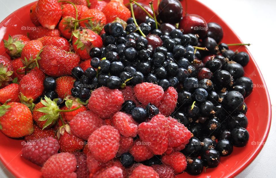 mix of fruits and berries