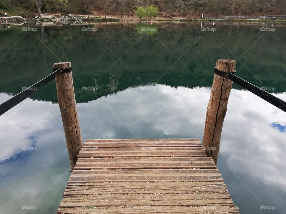 Pier on the lake of Sinizzo