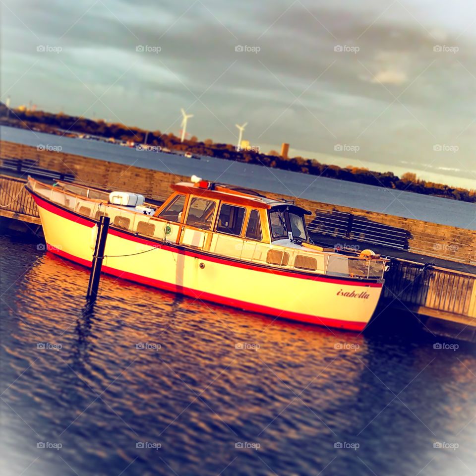 Sunset at the harbour - and a nice boat ...