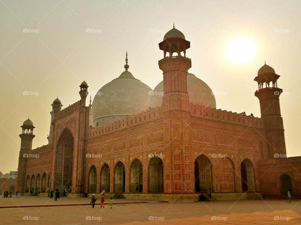 Badshahi Masjid (Mosque)