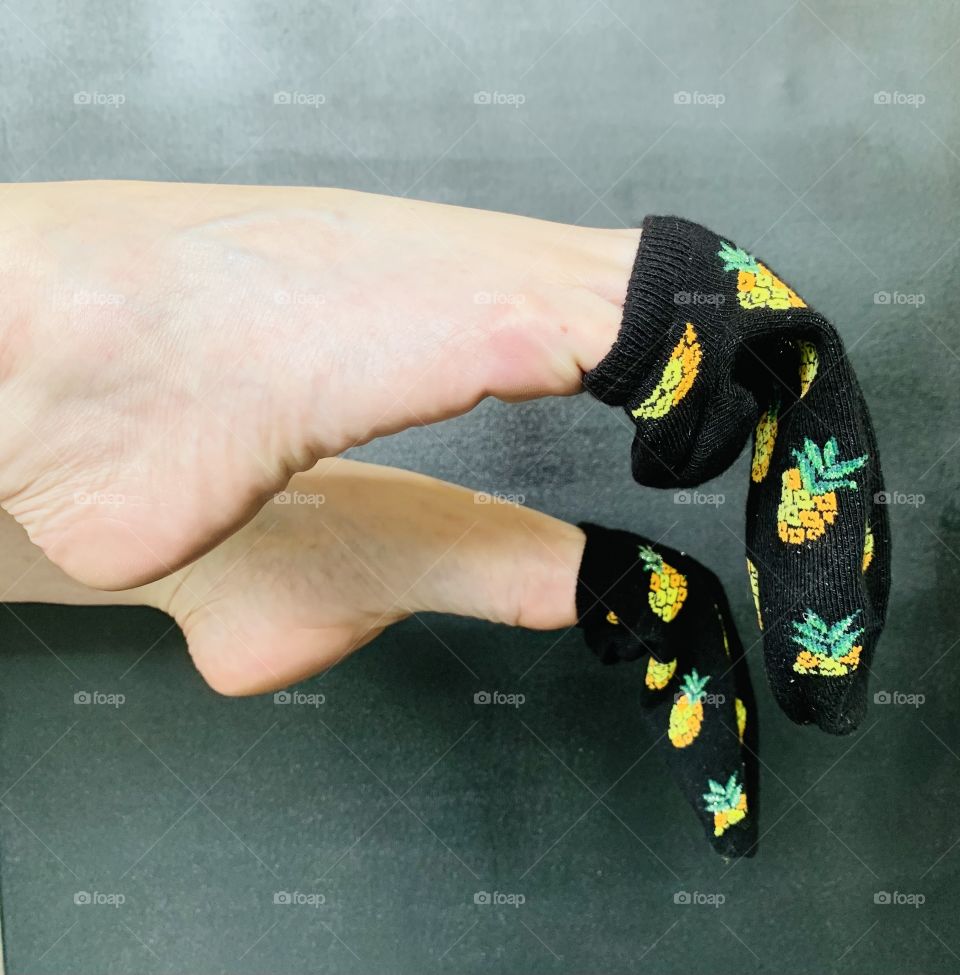 Too lazy to pull my socks up