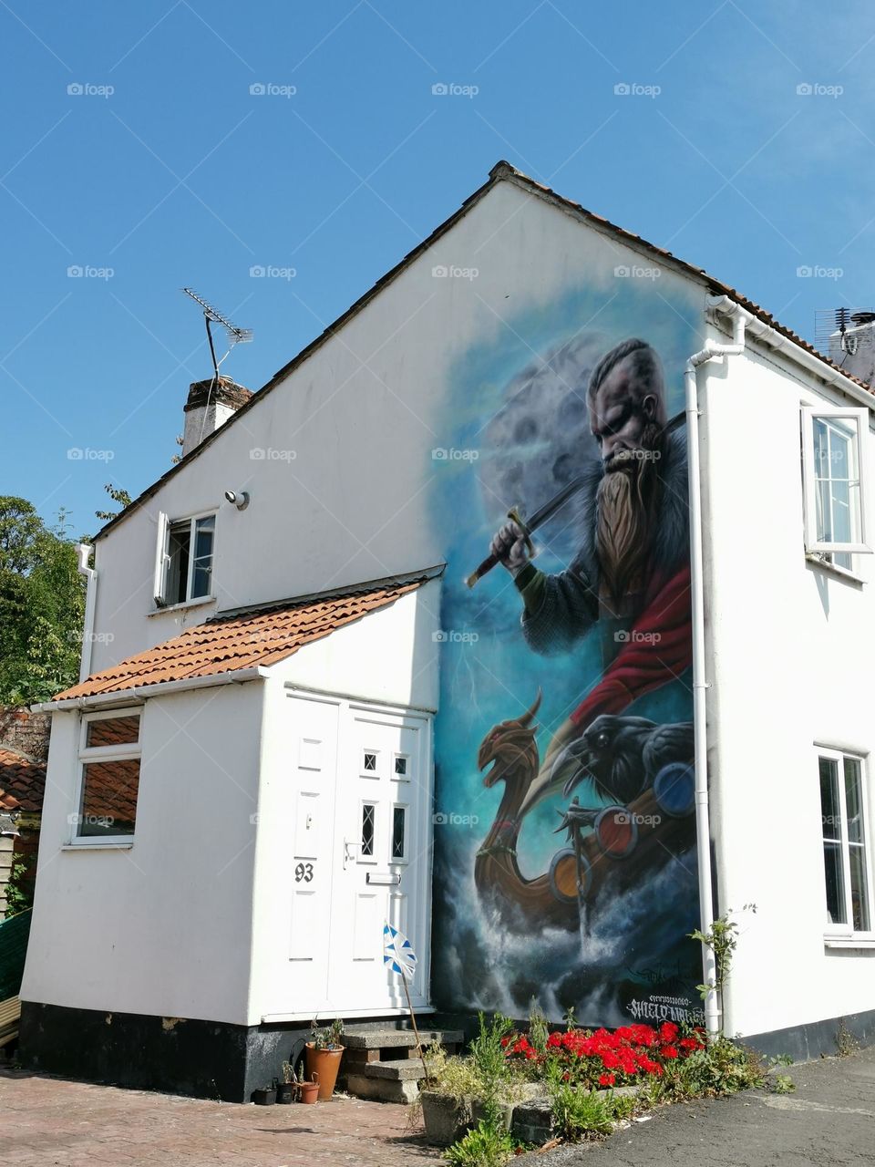 Visual street art in England. Beautiful murals in Glastonbury.