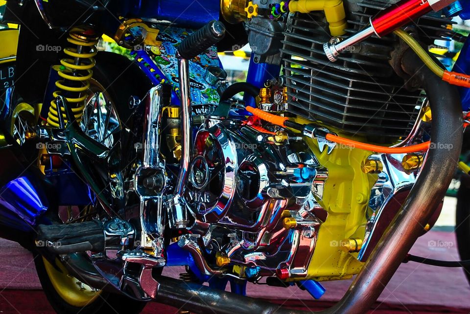 custom and engine cleanliness (chroome)