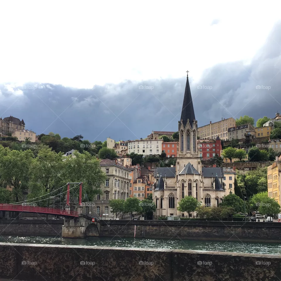 Old Lyon