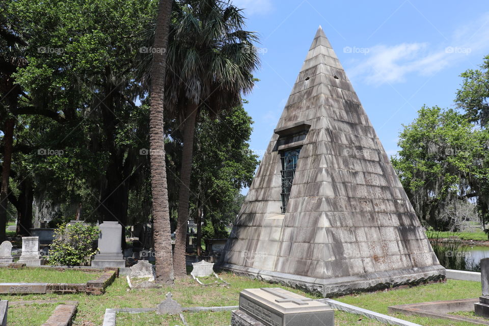 Magnolia Cemetery 