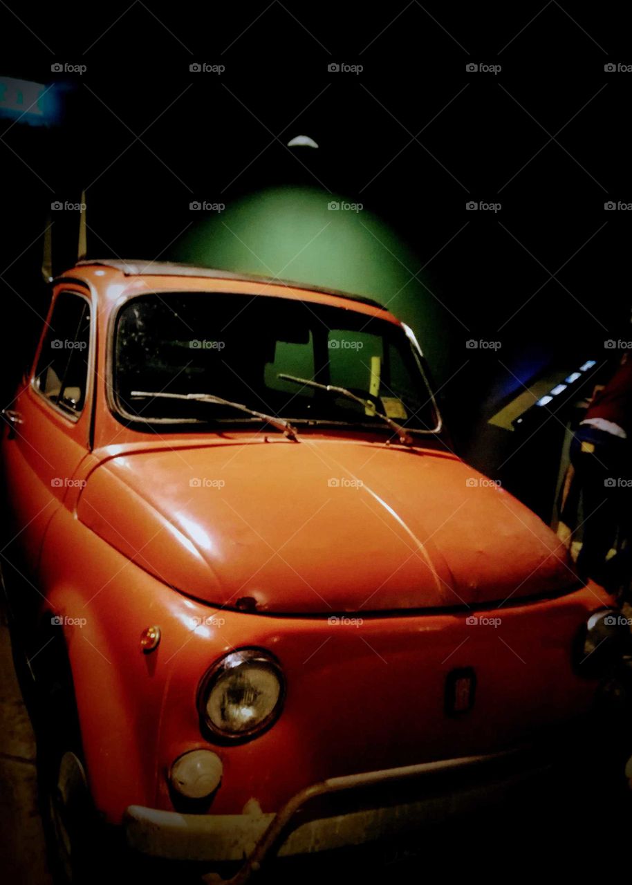 auto #car#orange #retro noperson