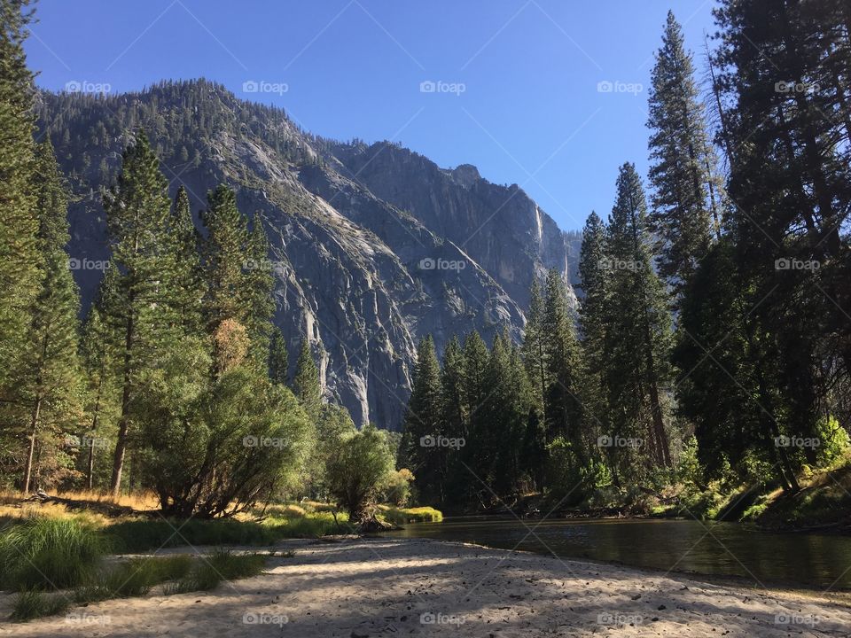 Lost#10-Yosemite 