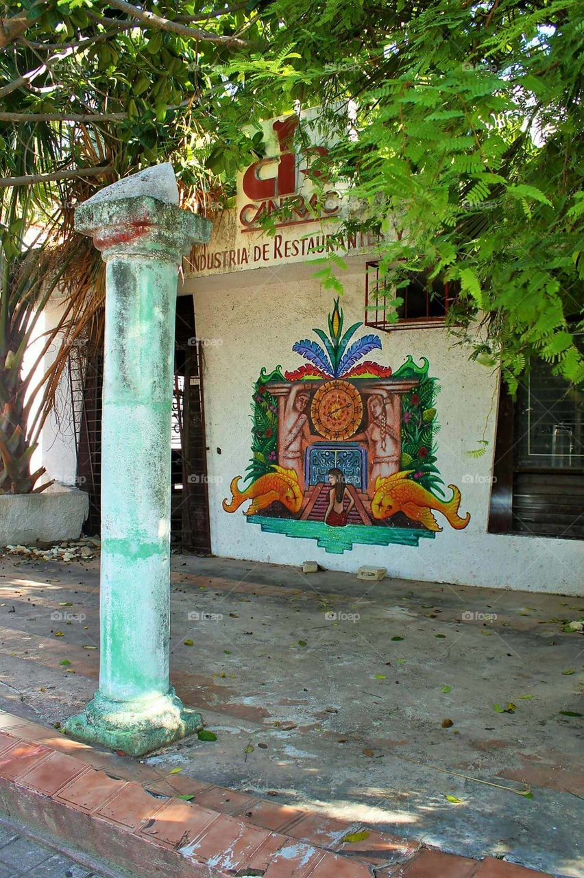 Street scenes around every corner. Colors. Art everywhere.