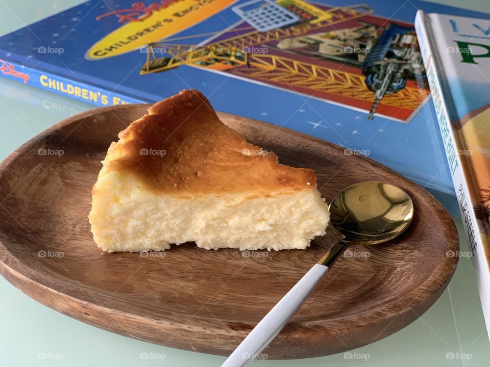 Basque burnt cheesecake for tea time break and suitable for kids 