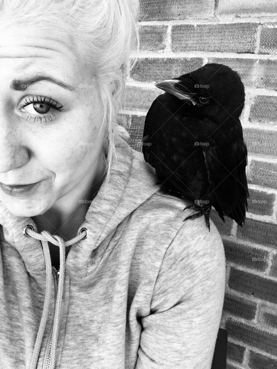 I once made a friend and named him Barney! Barney the baby crow 🦅