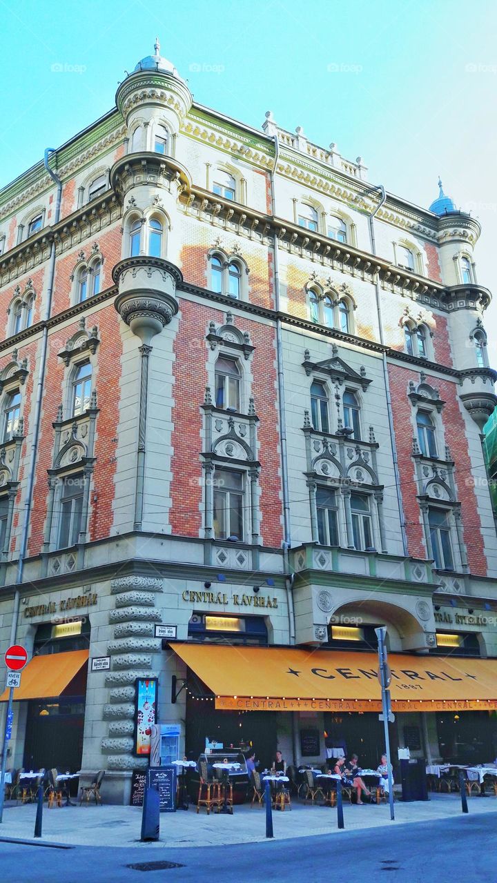 beautiful caffee in budapest