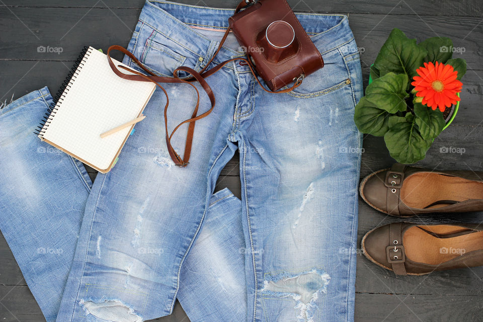 Fashion details, jeans, camera, flower, indoor flower, shoes, women's shoes, high heels shoes, phone, gadget, fashion, style, clothes, shoes, image, stylish image, notebook, pen, cosmetics, makeup, powder, Cream, nail polish, nail polish, bag, ladies bag, suitcase, retro, life style, still life, headphones, perfume, candy, candy on stick, candy in the form of heart, heart, teenager