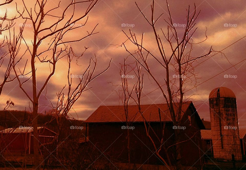 Country Time. I took this pic in Northern New Jersey around Newton NJ. A barn and silo.