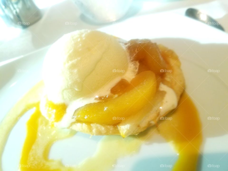 Scrumptious Peaches in Cinnamon Cups