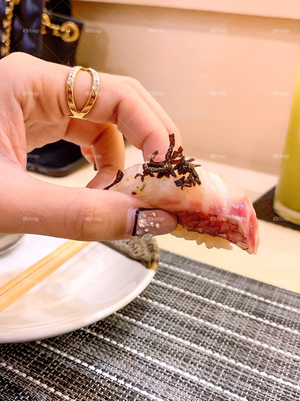 peace of snow fish sushi