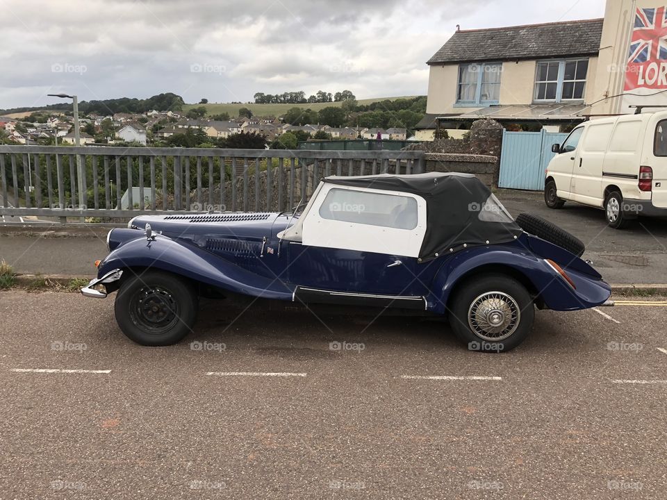 Discovered this stylish and extremely eye catching car, that’s stops you in your tracks, to admire such a beauty of a car.