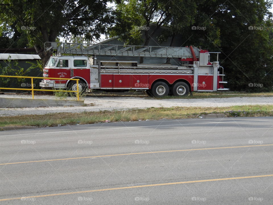 Graham fire department. This is a picture of a firetruck 🚒. 👣 🚶 🏃 🔥 💨