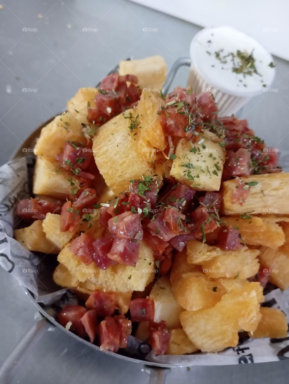 Aipim com bacon 😜