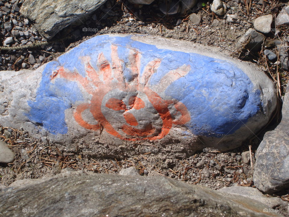 Art on the rocks