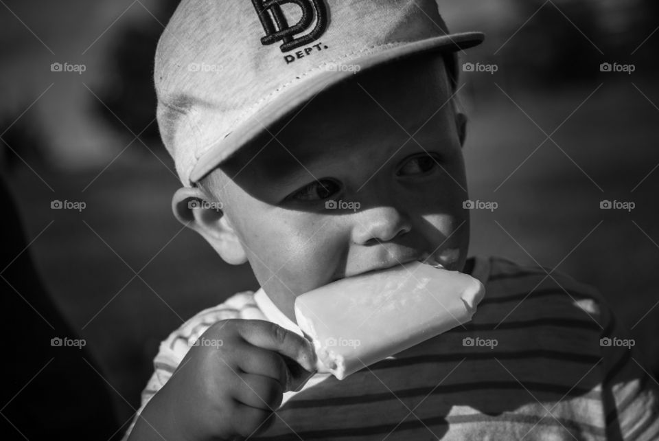 ice cream in the park