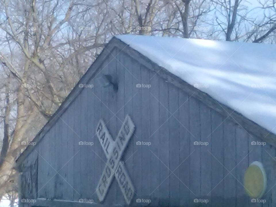 Rooftop snow