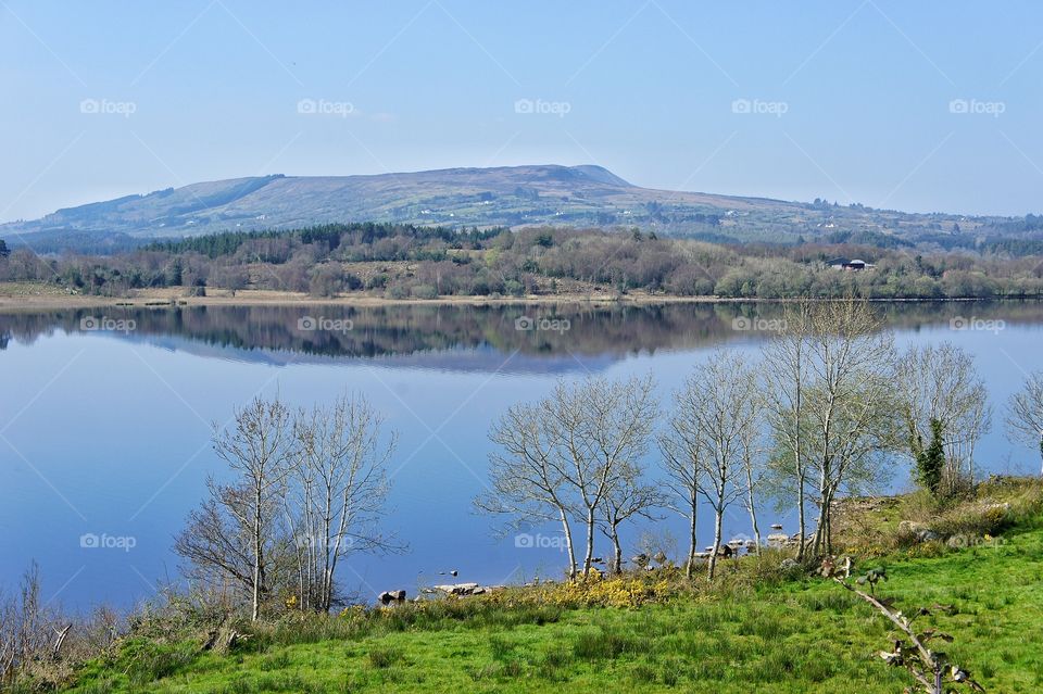 View of idyllic lake