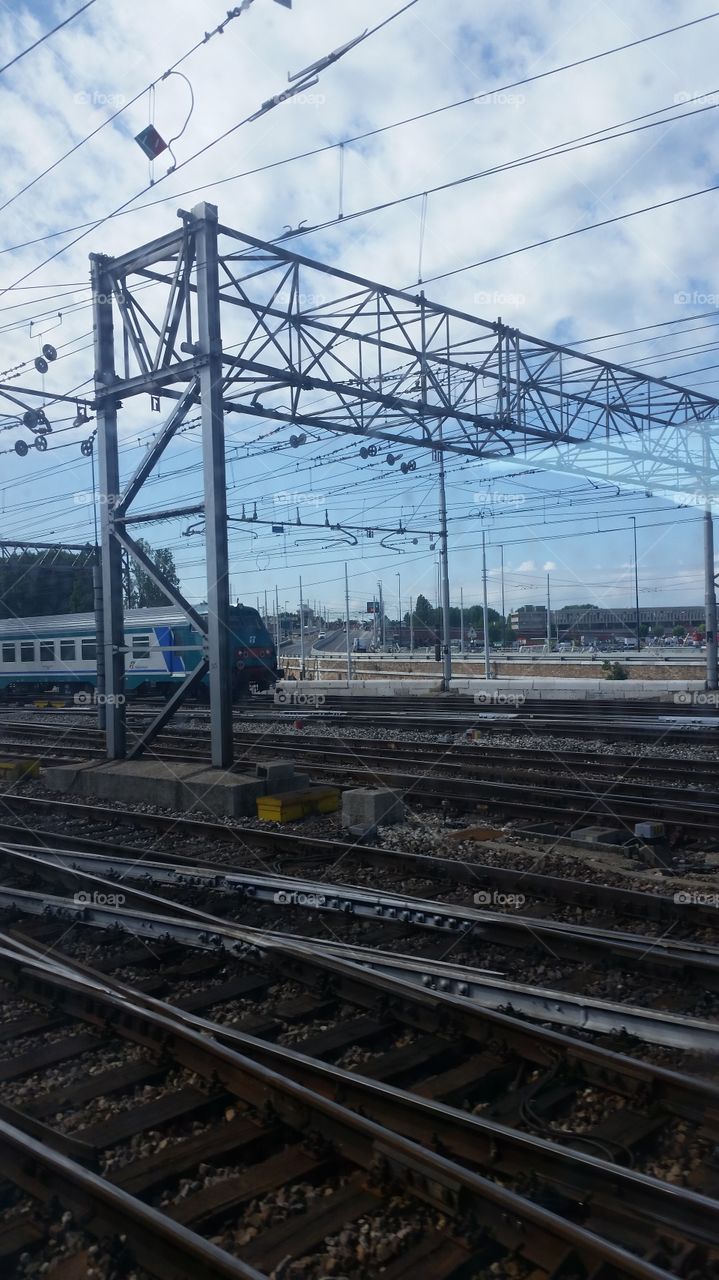 train, Italy