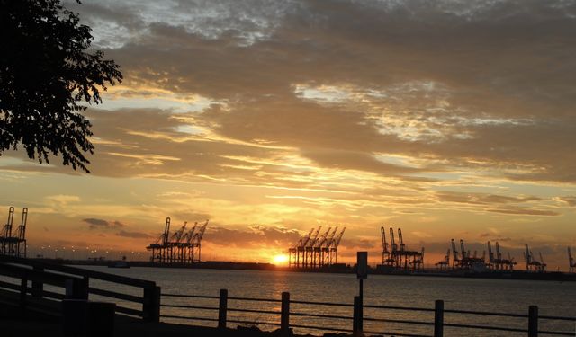 Sunset  by the edge 