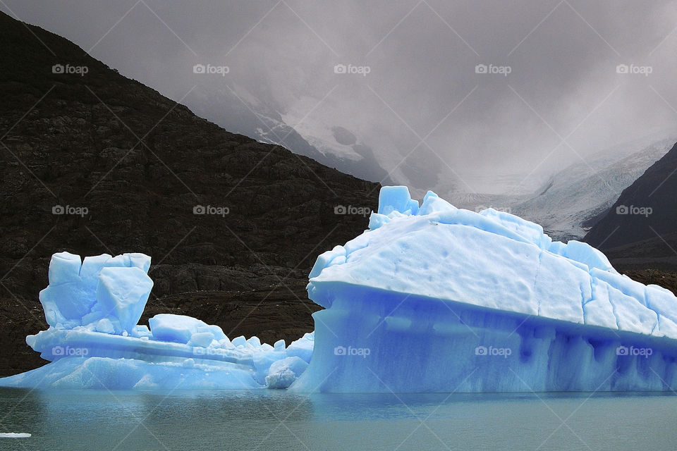 Glacier Icebergs