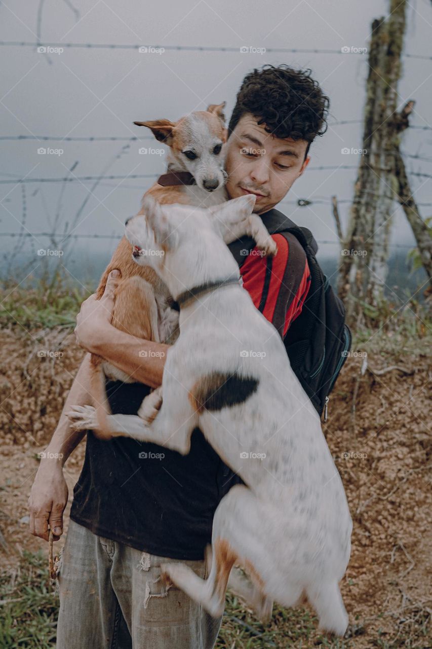 Man surprised to jump his dog