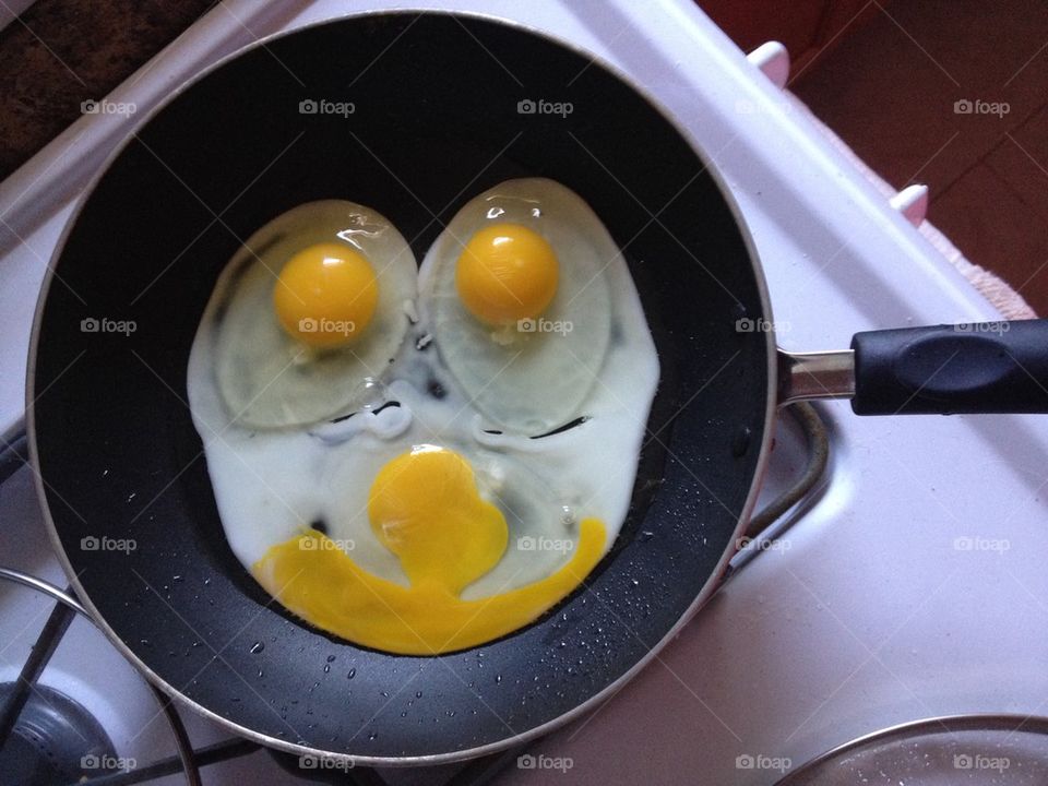 Happy face eggs