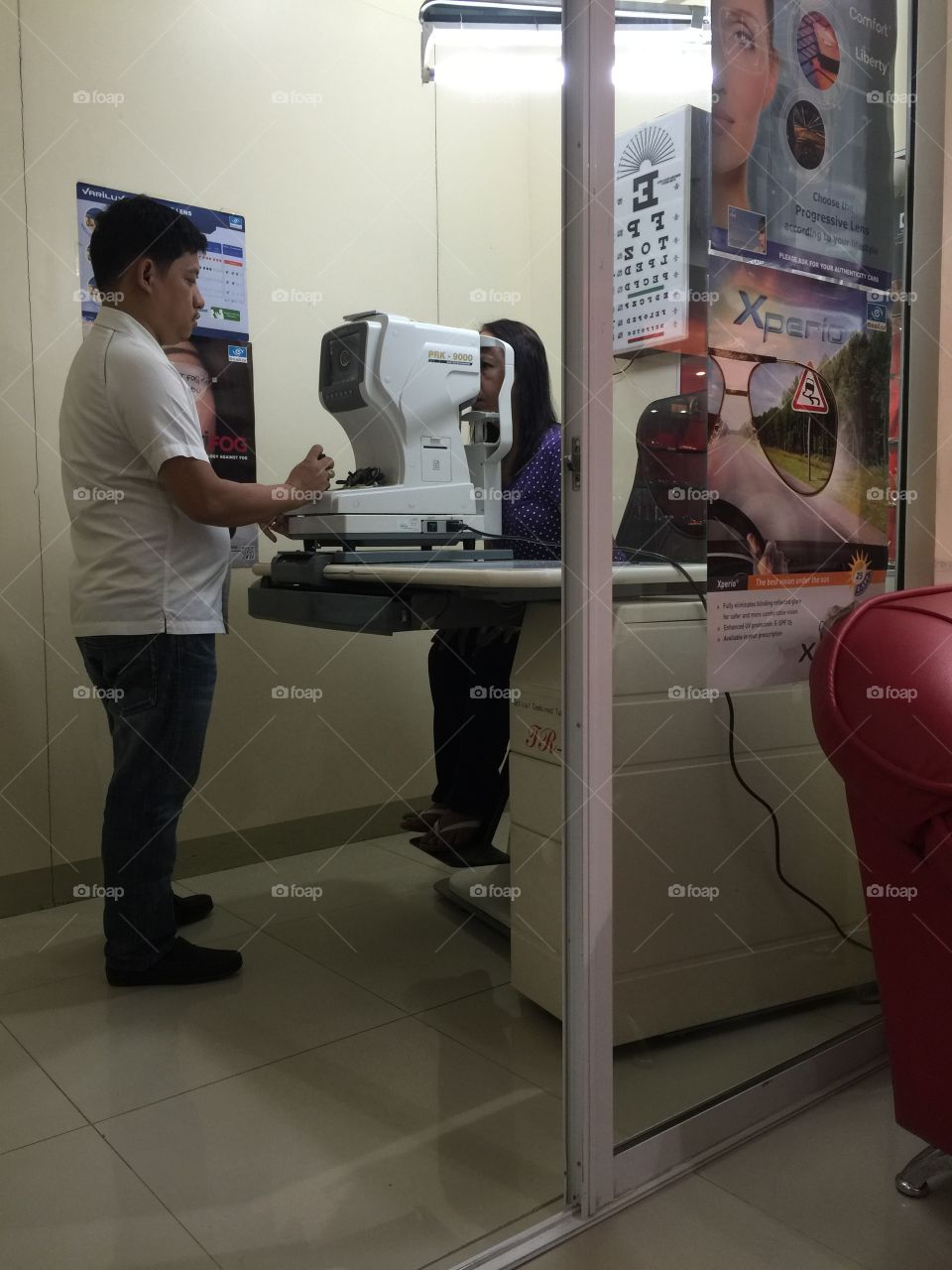 Eye check up