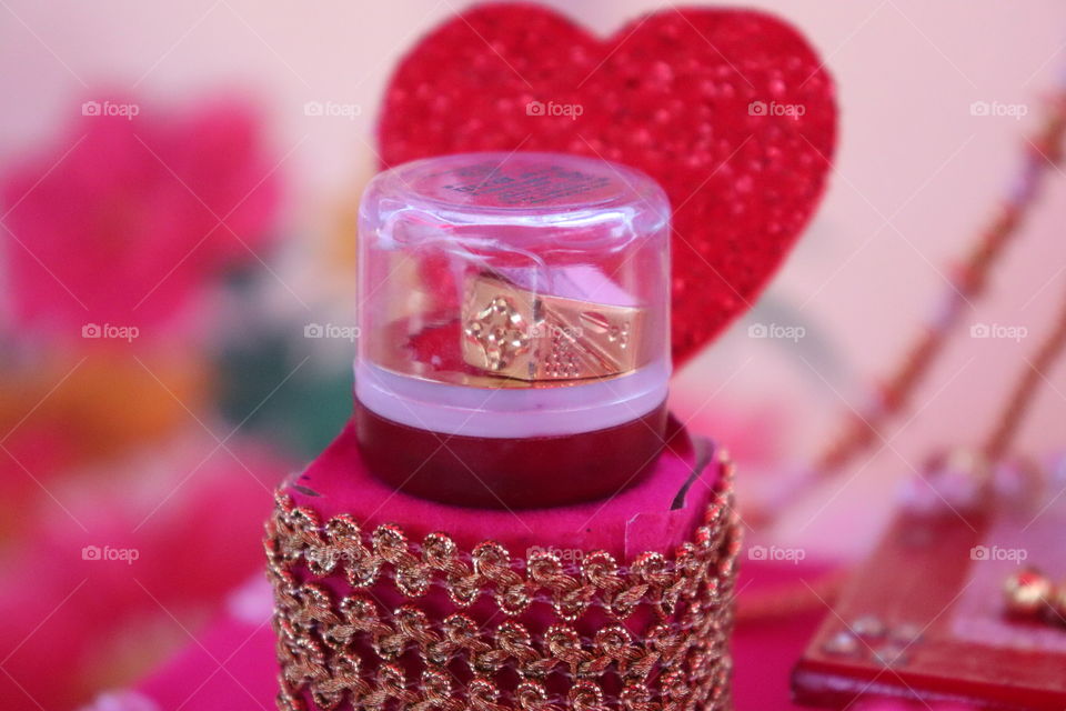 “Rukhwat” are the items displayed by the girl’s family on the wedding day for the members of the boy’s family to see and admire.