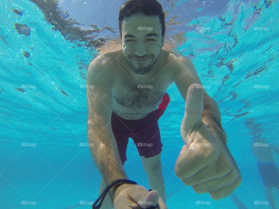 Selfie under water