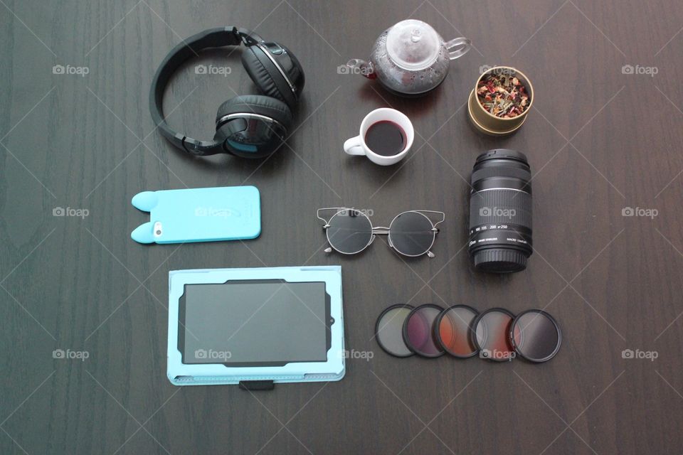 Flat lay of electronics 