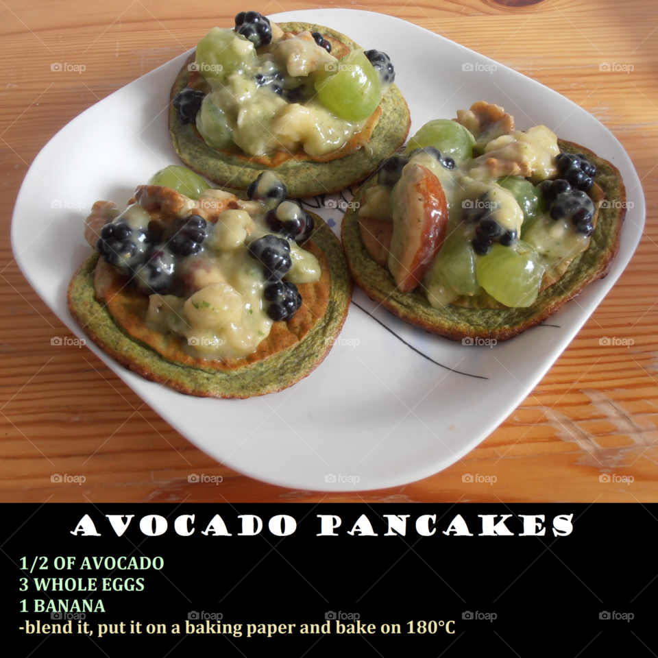 avocado pancakes with banana sauce, blackberries and para nuts