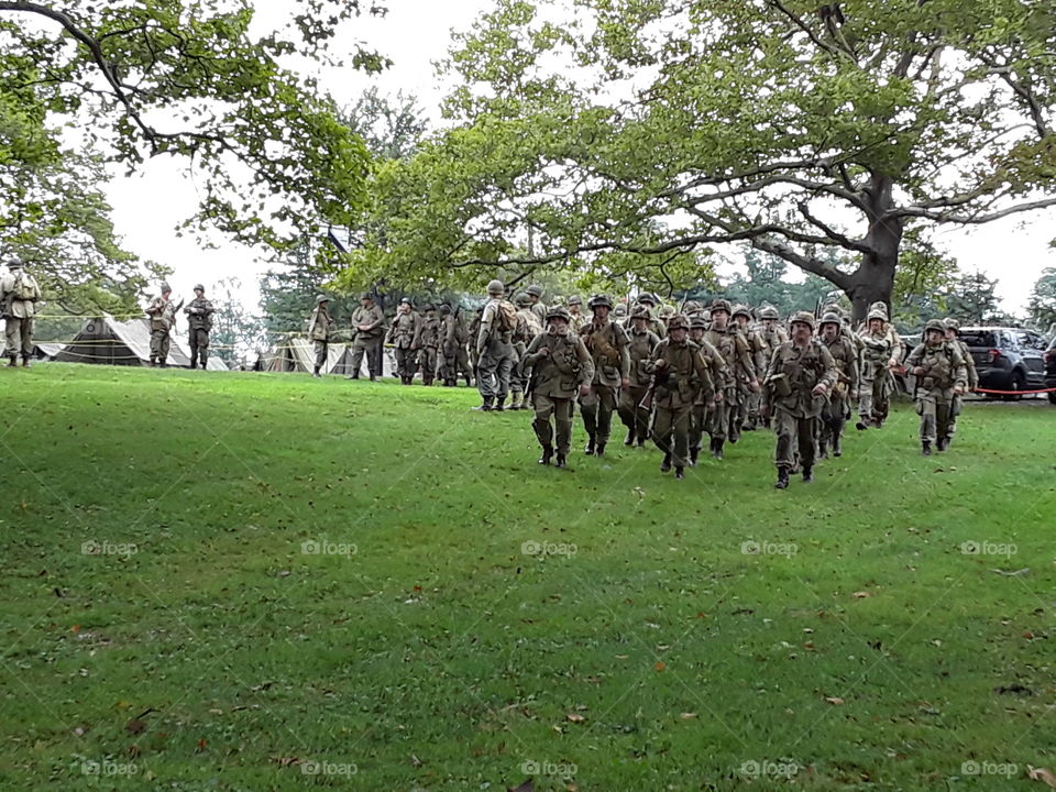 d-day reenactment troops