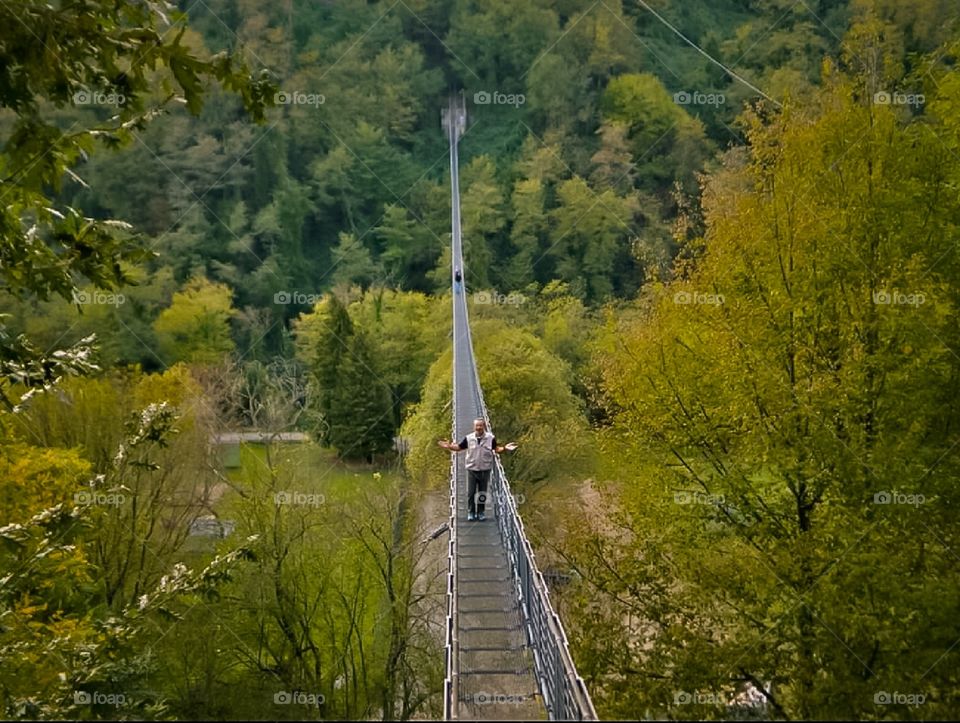 A passeggio nei boschi