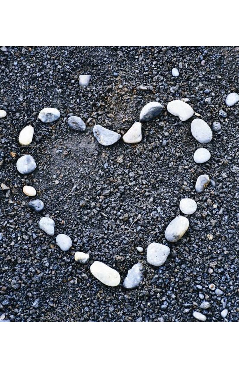 Love love love with all your heart 