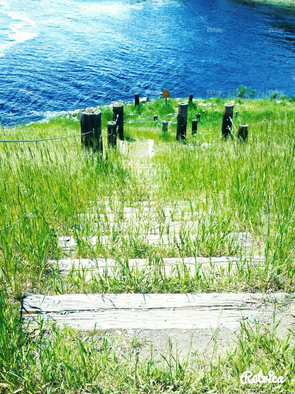 Island lake path