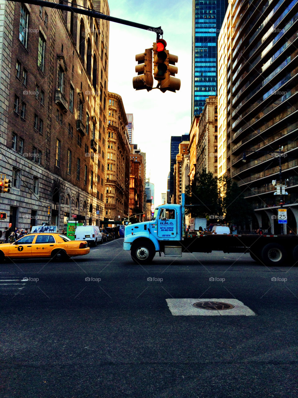 Traffic lights on. New York 