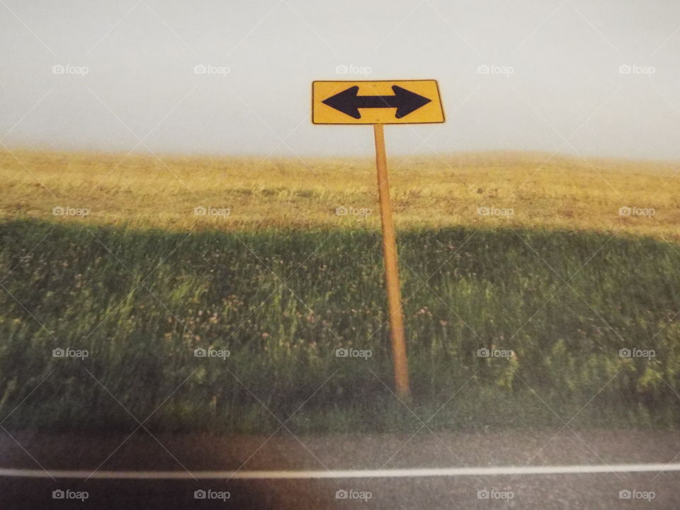 two way traffic sign